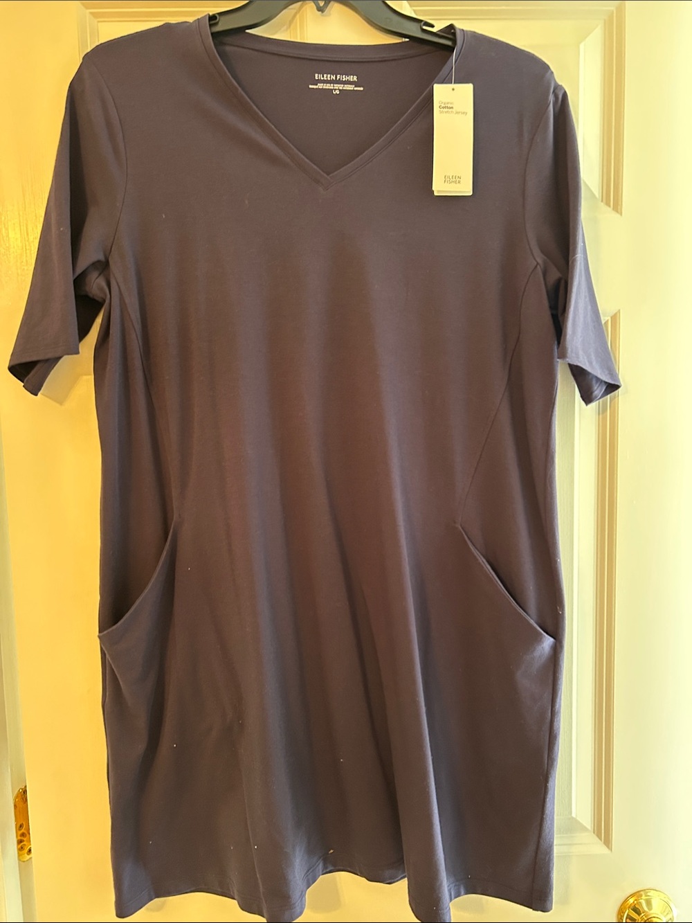 Eileen Fisher V-Neck Short Sleeve Dress in Navy